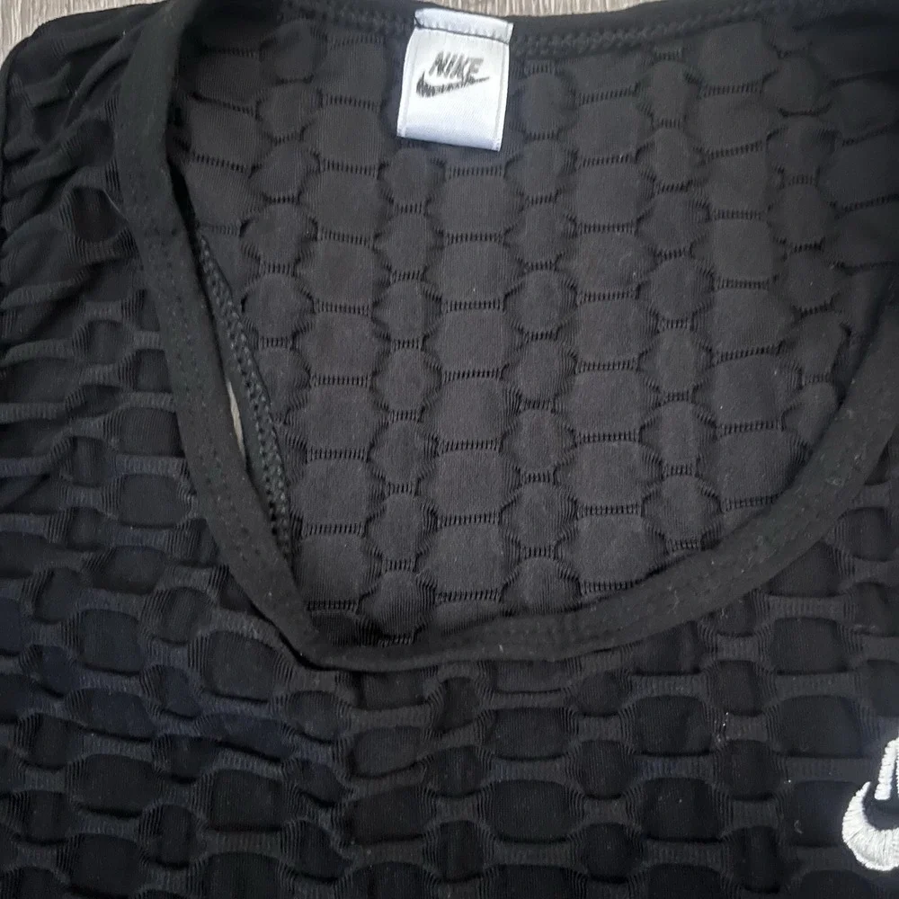 Nike Textured Racerback Tank Top Black S/M Athletic Workout Gym